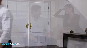 Hey, Jamie Michelle knows dicks inside out and loves showing off her skills