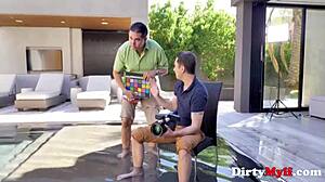 REDHEAD MILF ANNA BELL PEAKS HATES BEING BOSSED AROUND!