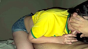 la mujer de mi amigo me ruega que la folle duro con mi verga mientras el trabaja!