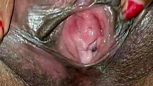 wanna see this desi bhabhi's dripping wet pussy up close??