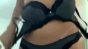 I can't get enough of this very sensual massage turning intimate and steamy