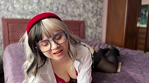 i'm the naughty college girl in lingerie makin asmr tingles for ya