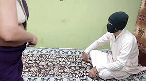 pakistani bhabhi fucked neighbor just for love letter?