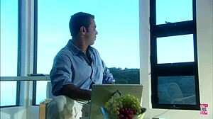 Couple Fucks Hard Outdoors on Tiny Lake Boat!