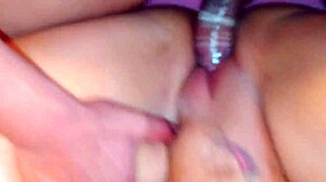 buceta raspadinha do amateur cuckold leva rola desconhecido no cu