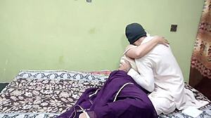 pakistani bhabhi fucked neighbor just for love letter?