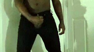 cum worship in tight jeans for her free