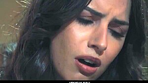 yo ever feel that lust building from afar like stella's showcase?