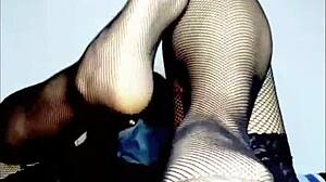 these feet got rhythm with music vibes 👣🎵