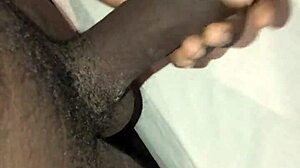 DOMINICAN TETONA JERKS AND SUCKS HUGE COCK SQUIRTING ORAL CARIBBEAN STYLE