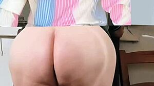 zea812 shakes sexy trans ass barefoot in homemade update