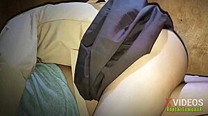 Indo teens collect cumshots from girlfriends part four