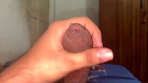 Stepsister's mouth handles my huge morning cock cumshot