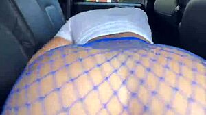 SPREADING my FAT CURVY ASS PUSSY play and TWERKING in tight cucking shorts!