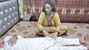 Pakistani babe's accident leads to sneaky naked pounding