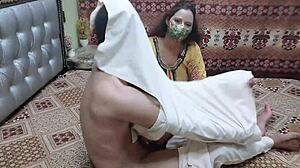 Pakistani babe's accident leads to sneaky naked pounding