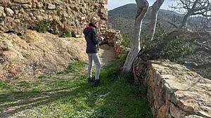 ACCIDENTAL OUTDOOR BLOWJOB! I CUM FAST IN HER MOUTH RISKY HOMEMADE CLOSE-UP