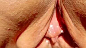 MATUREMONS SPREADS HUGE WET PUSSY LIPS IN SLOW MOTION