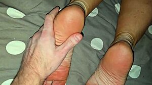 My stepmom's chubby ass teaches me fingering like a pro