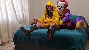 Cum Whore Spoons Pennywise Creampie From Swollen Pussy!