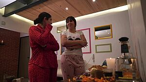 calipso y pam latinas take full halloween ffm pounding scene