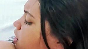 curvy ebony bride with big ass rides cuñado hard in motel