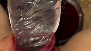 Arabian snowwhite stuffs food into her pussy in la