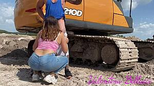 big ass jeans hottie spots stranger sucks his thick cock
