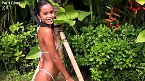 putri cinta poses nude in indonesian paddling pool