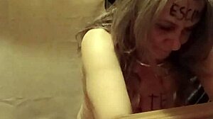 French Slave Esclave F Masturbates with Pins in BDSM Auto-Session