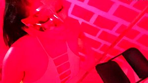 Latina nightclub dancer grinds into gringo's standing cock