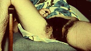 ever seen vintage amateurs flaunt hairy beavers like this?