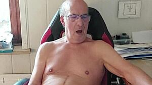 i watch norbertww stroke his monster cock and explode on chaturbate cam april 23 2025
