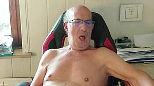 i watch norbertww stroke his monster cock and explode on chaturbate cam april 23 2025