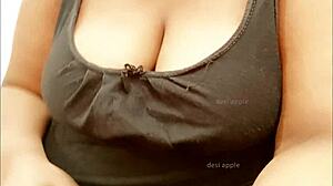 What if your Indian big boobs aunty flashed them just for your eyes?