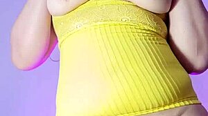 latina puta esposa infiel grinds big ass pussy in leggings for hijastro homemade usa bhabhi desi