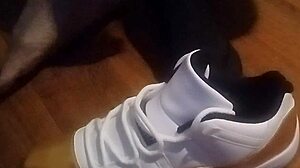 wanna get me some size 13 sneakers to worship these bare feet while i tease you barefoot?? 👟😈