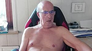 i watch norbertww stroke his monster cock and explode on chaturbate cam april 23 2025