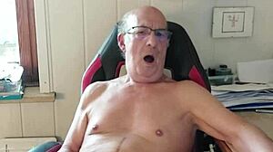 i watch norbertww stroke his monster cock and explode on chaturbate cam april 23 2025