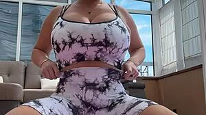Yoga babe's big natural saggy tits and hard nipples oval bounce starting out