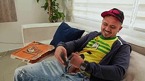 Delivery man pounds two hot whores Tommy Miller