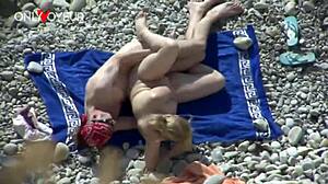 Beach Voyeur Captures Juicy Ass White Girl Fucked Doggystyle and Creampied