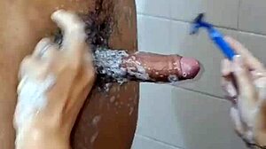 Virgin Shaves Pubes for Friend's Blowjob but Tries Raw Fuck in Bath