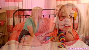 small blonde teen licks pussy while boyfriend watches her toy herself