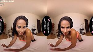 Solo VR Masturbation: Brunette Isabela Chrystin Fingers Trimmed Pussy In Lingerie