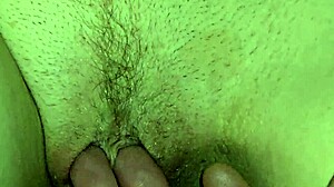 Skinny Wife Moans from Fingering Before Creampie Fill Up