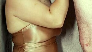 i pose shiny nylons for ya then slurp ur cock n gulp down all ur hot cum