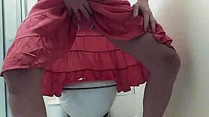 cum fingers then pee play 