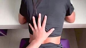 con esta nalgona latina petite en cdmx homemade cum on ass brunette young mature