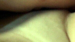 hot lesbians, wanna lick juicy pussies and feet?